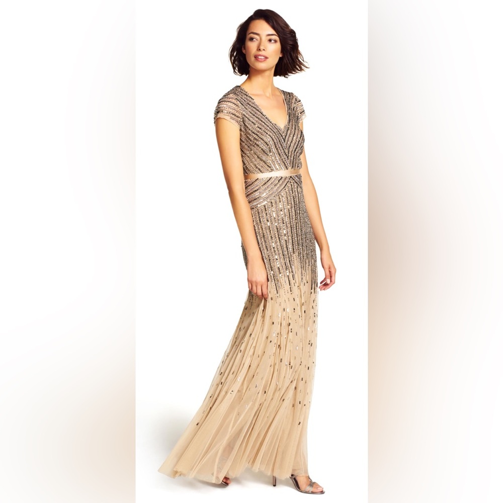 NWT Adrianna Papell Long Beaded V-Neck‎ Gown w/ Cap Sleeves & Waistband – Size 6